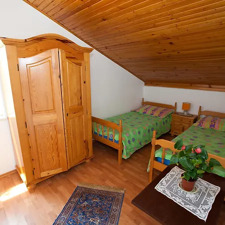 Apartment Gloria *