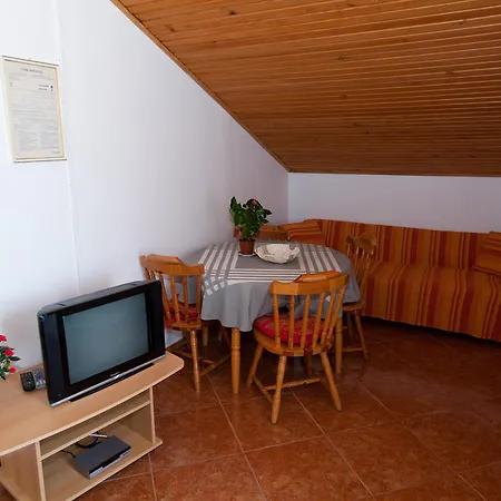 Apartment Gloria
