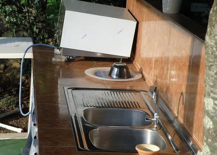 Gloria تْسْغيكفانِتْسا